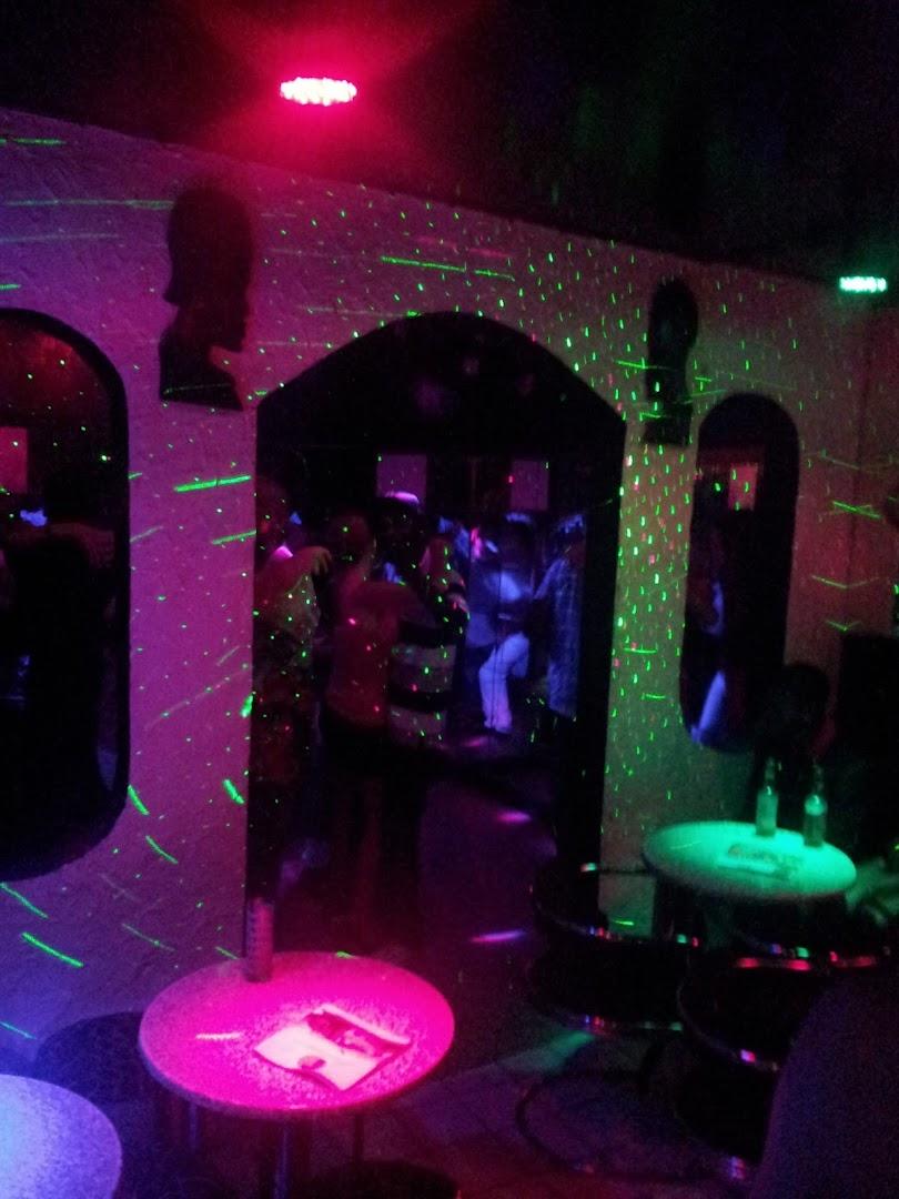 L'Ane Qui Tousse - Photo 3